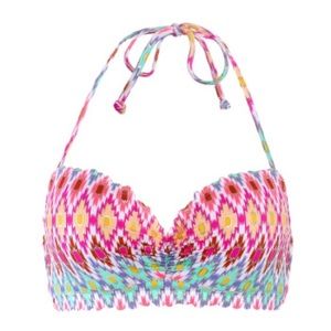 Victoria's Secret Getaway Halter Swim top